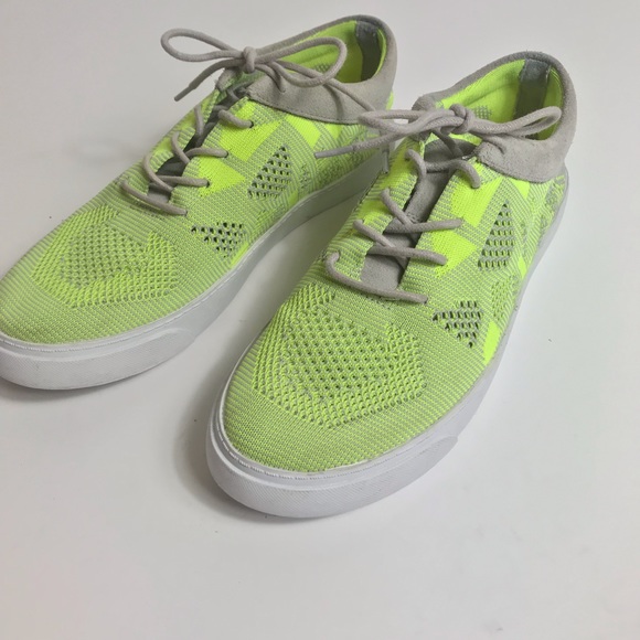 clarks athletic sneakers